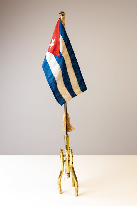 Fidel Castro’s personal Cuba desk flag