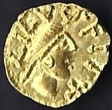 Menovingiens Quentovic AE Tremissis. Excellent fine