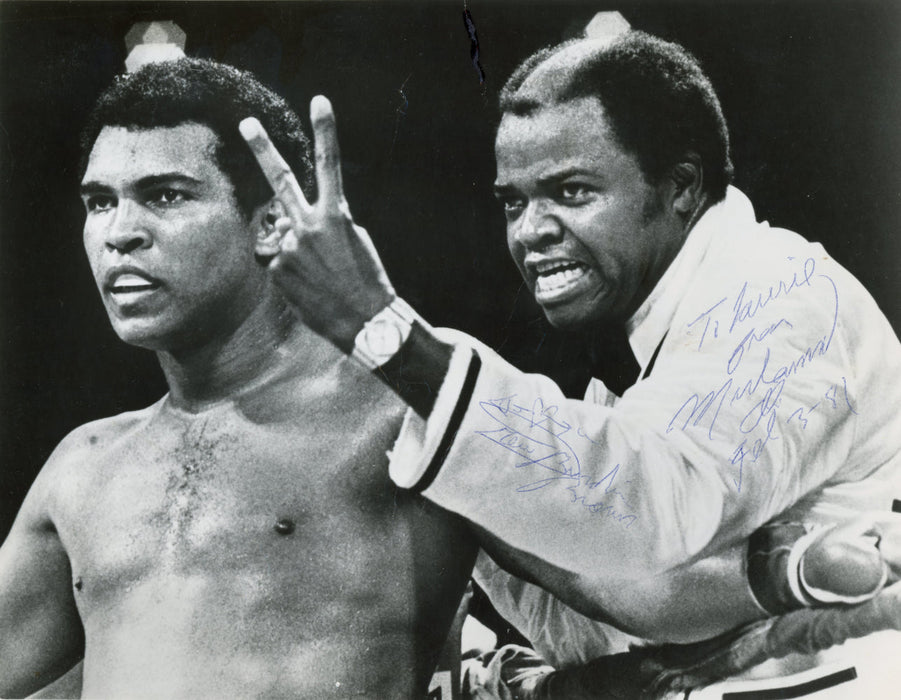 Muhammad Ali signed photograph