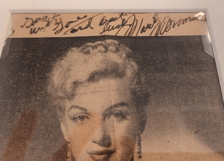 Marilyn Monroe Autographed Newspaper Clipping