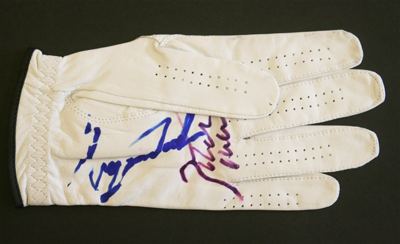 Tiger Woods & Steve Williams signed golf glove