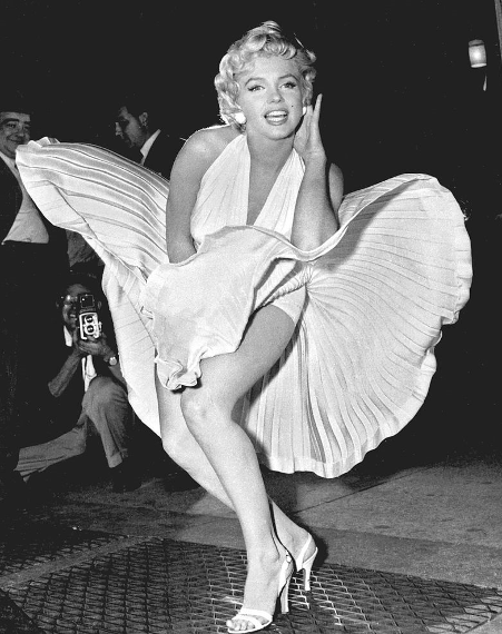 MARILYN MONROE MEMORABILIA