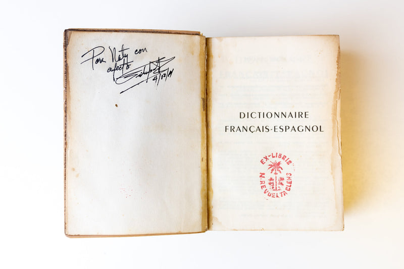 Fidel Castro signed dictionary