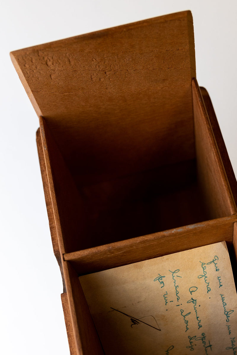 Fidel Castro’s secret message cigar box with hidden doors, used by Castro to organise the Cuban revolution while in prison. Unknown until now.