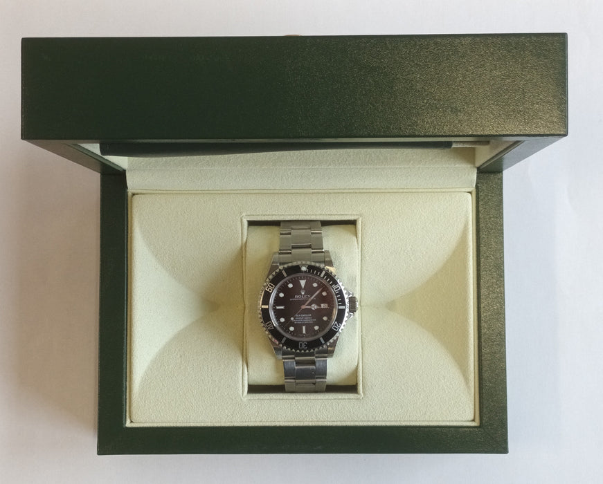 Rolex Sea-Dweller 4000 wristwatch - ref 16600