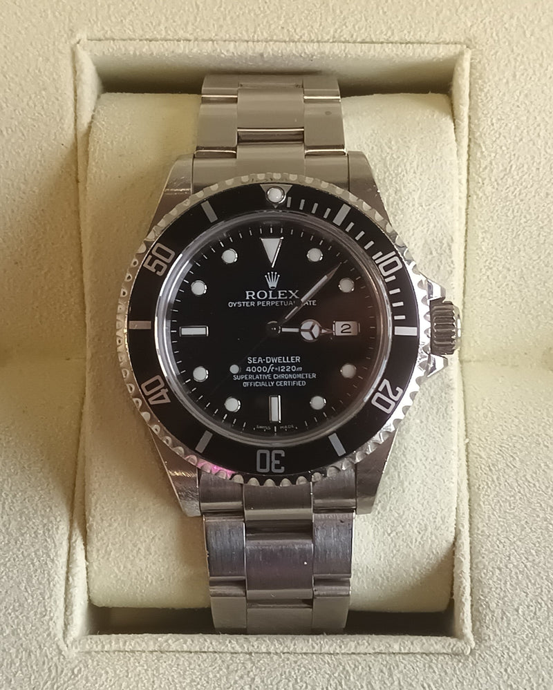 Rolex Sea-Dweller 4000 wristwatch - ref 16600