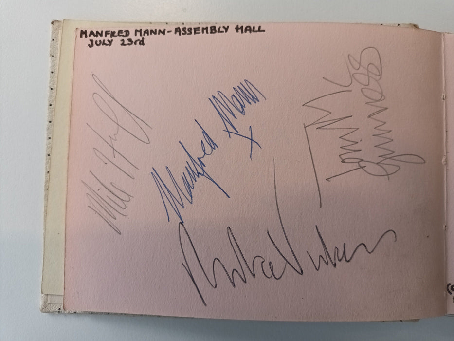 1964 pop music autographs, including Gerry and the Pacemakers