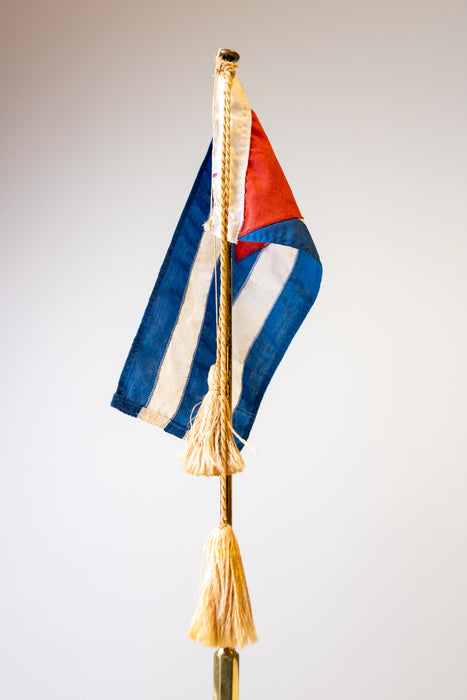 Fidel Castro’s personal Cuba desk flag