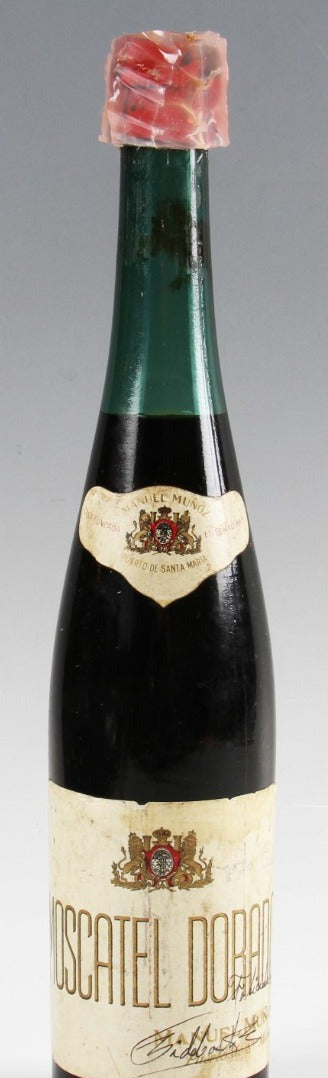 Fidel Castro signed and gifted bottle of wine
