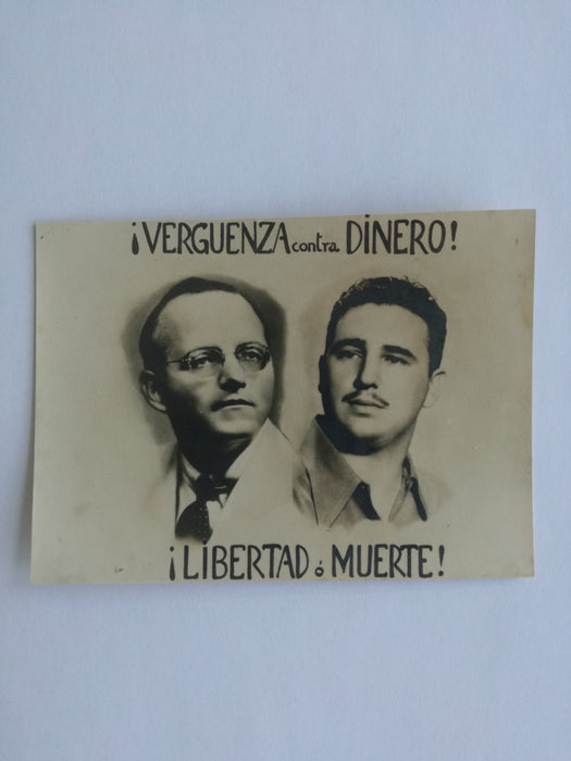 Fidel Castro Signed Document 