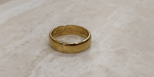 Queen Mary (Mary of Teck) gold ring Media 1 of 6