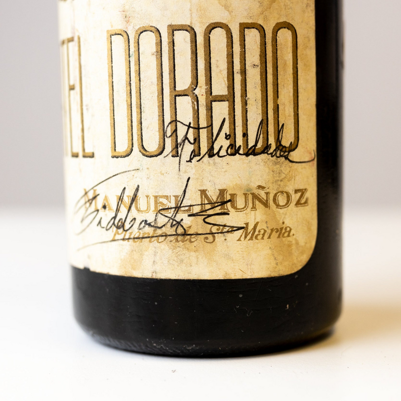 Fidel Castro signed and gifted bottle of wine