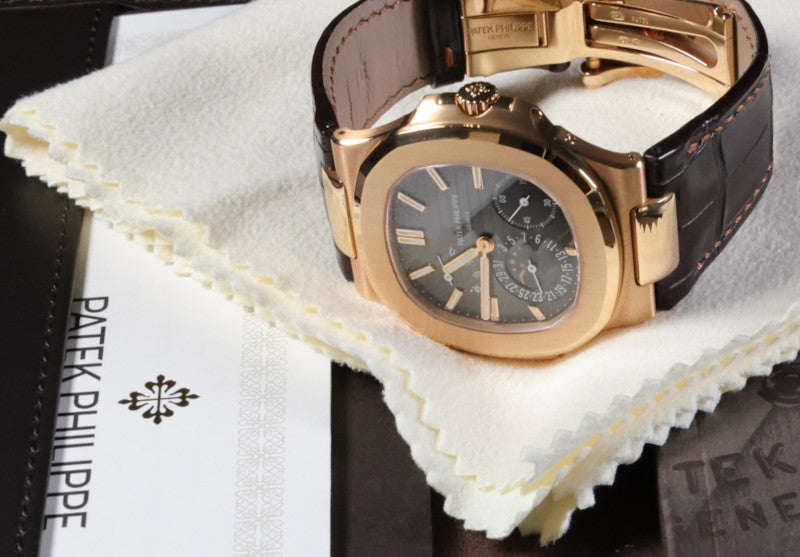 Patek Philippe Nautilus Ref. 5712R-001 Rose Gold wristwatch