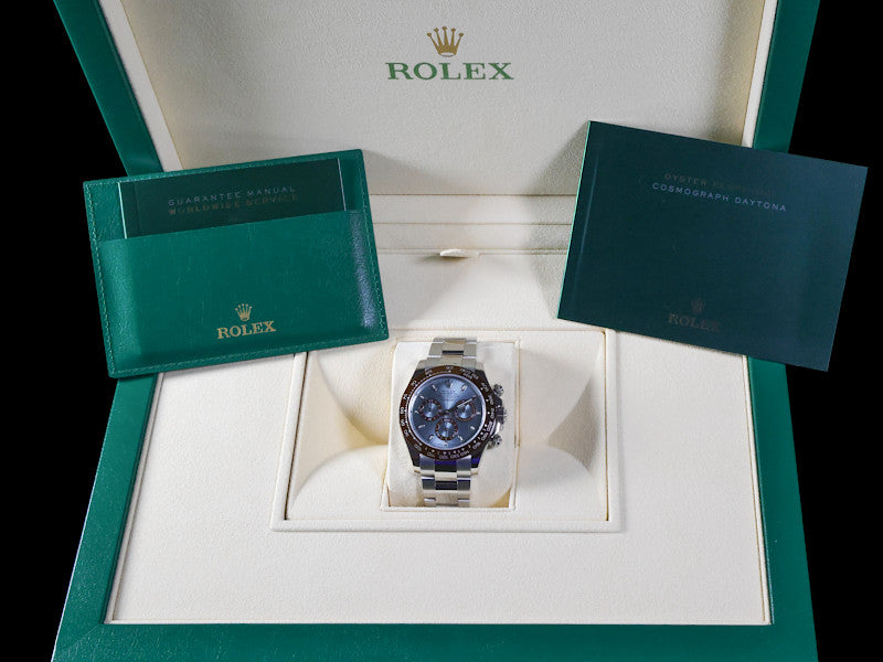 Rolex Platinum Cosmograph Daytona Ref. 116506.